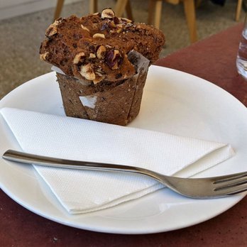 Joseph - 03/14/22 Organic Vegan Hazelnut Apricot Muffin - Bakeries Near Me - Vienna, 9