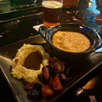 The Grumpy George Pub & Grub - Puff pastry covered meat stew - Pubs Near Me - Georgetown, Texas The Grumpy George Pub & Grub - Puff pastry covered meat stew - Pubs Near Me - Georgetown, Texas