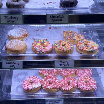 Dude's Donuts - Display - Food Trucks Near Me - South Windsor, Connecticut Dude's Donuts - Display - Food Trucks Near Me - South Windsor, Connecticut
