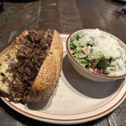 Roosters - Cheesesteak