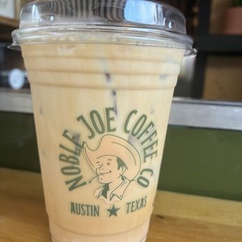 Noble Joe Coffee - Cold brew with sugar free vanilla and caramel - Coffee & Tea Near Me - Austin, Texas