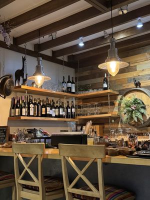 Llama Restaurant by null