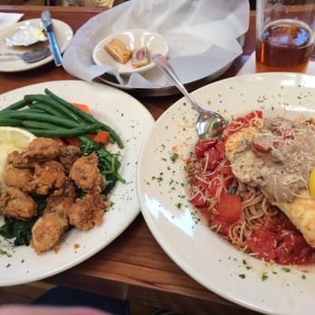 Side Door Cafe - Fried oysters and parm crusted halibut -delish! - New American Near Me - Gleneden Beach, Oregon