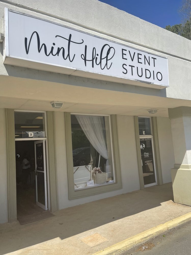 MINT HILL EVENT STUDIO 11205D Lawyers Rd, Mint Hill, North Carolina Venues & Event Spaces