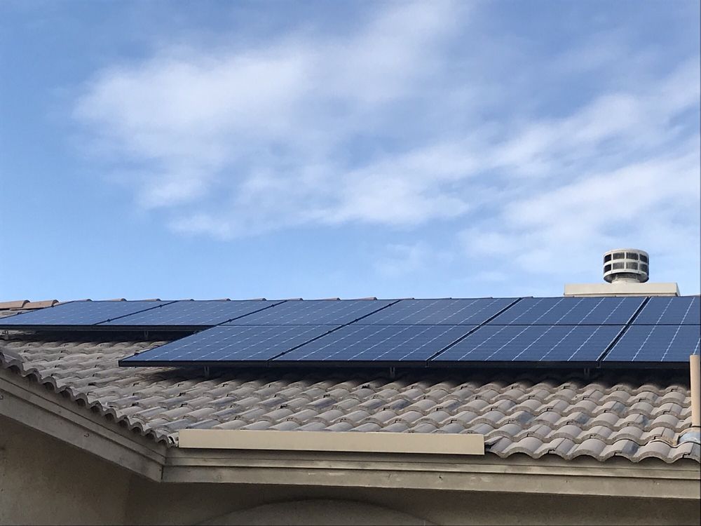 Slide of Solarshoppers Construction