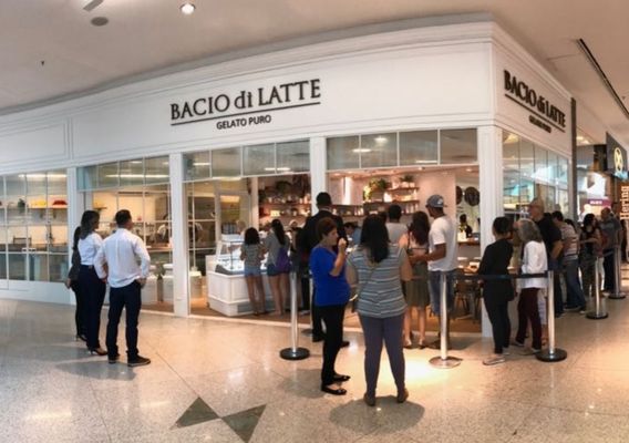 BACIO DI LATTE - Updated March 2025 - Av. República do Líbano, 251 ...