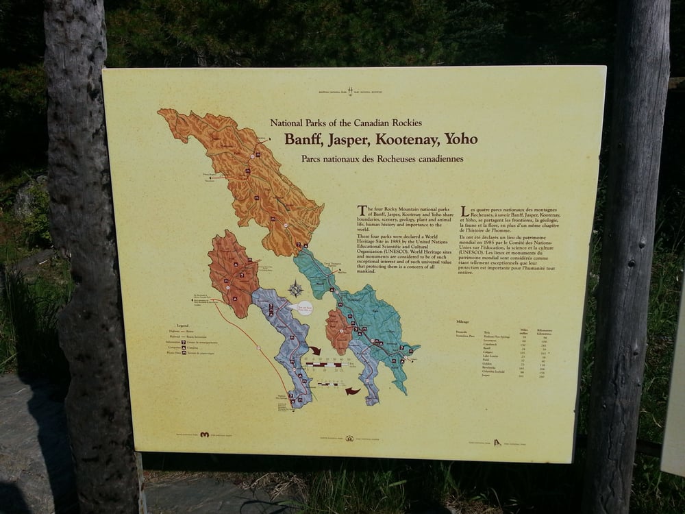 THE CONTINENTAL DIVIDE Highway 93, Division No. 15, Alberta, Canada