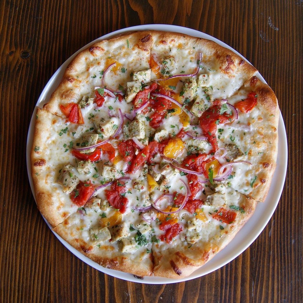 1803 Pizza Kitchen - Spicy Chicken Pizza - Pizza Near Me - Orlando, Florida