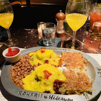 Dick's Hideaway - Carne adovada benedict and mimosas! - Breakfast & Brunch Near Me - Phoenix, Arizona