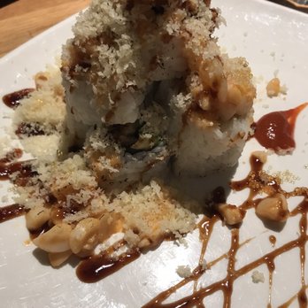 Japonais Bistro - Volcano roll - Japanese Near Me - Edmonton, Alberta