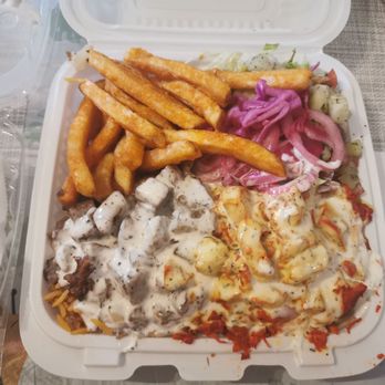 Halal Munchies - Mixed combo - Halal Near Me - Mineola, New York