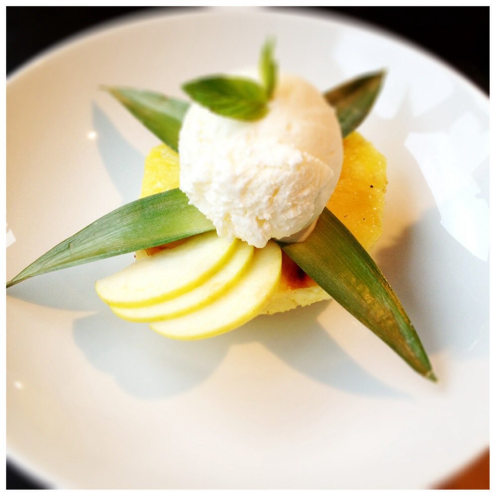 Gass 17 - Grilled Pineapple and coconut Icecream! - Swiss Food Near Me - Appenzell, AI Gass 17 - Grilled Pineapple and coconut Icecream! - Swiss Food Near Me - Appenzell, AI