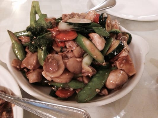 Yang Chow Restaurant by null