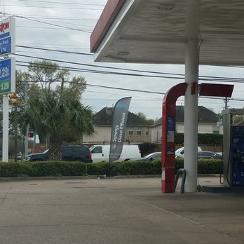 Exxon - Gas price in Houston hasn't changed much - Gas Stations Near Me - Houston, Texas