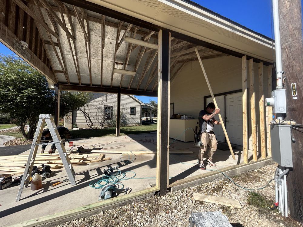 Slide of MCM Construction & Roofing