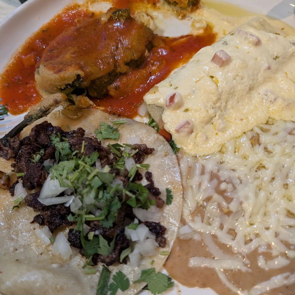 Mi Lindo Jalisco - 3 combo - Mexican Near Me - Kingman, Arizona Mi Lindo Jalisco - 3 combo - Mexican Near Me - Kingman, Arizona