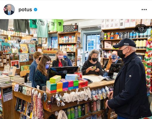 Mitchell's Book Corner by null