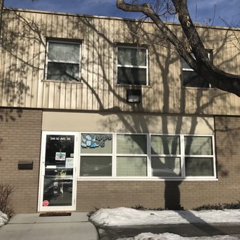 Hippo Hug - entrance - Fabric Stores Near Me - Calgary, Alberta