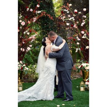 Terra Flowers Miami - Florists Near Me - Miami, Florida Terra Flowers Miami - Florists Near Me - Miami, Florida