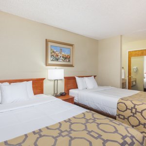Baymont Inn and Suites Barstow on Yelp