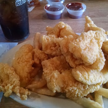 Central Poboys - Fried Fish - Seafood Near Me - Jefferson, Louisiana