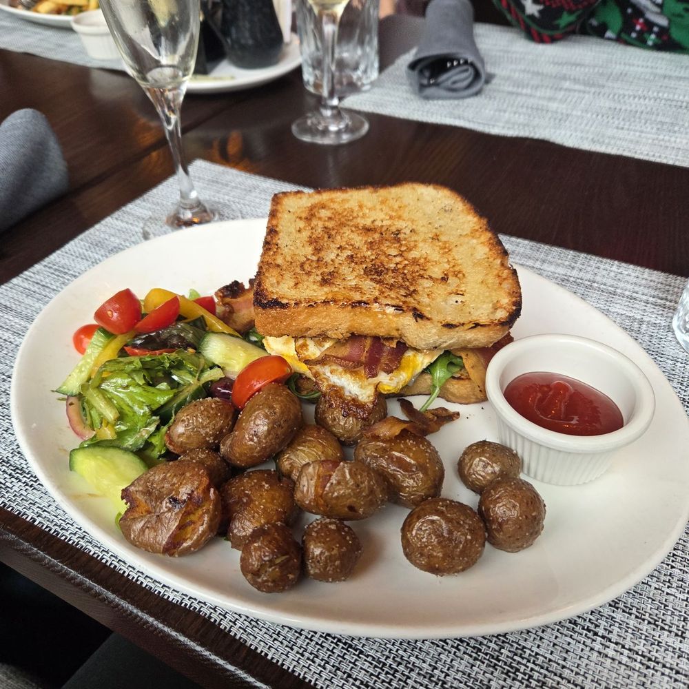 Amano Bistro - Italian Near Me - Chicago, Illinois