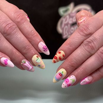 Mia Nails Diary - Nail Salons Near Me - Longview, Texas