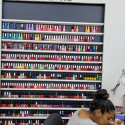Ely's Nails Spa & Wax