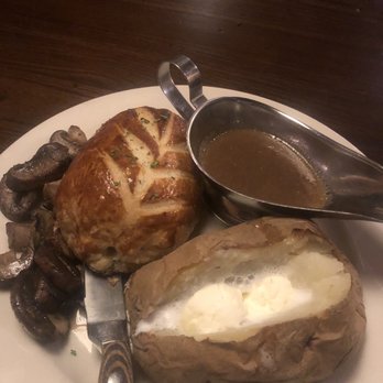 Hamilton's Steakhouse - Beef Wellington - Steakhouses Near Me - Asheboro, North Carolina Hamilton's Steakhouse - Beef Wellington - Steakhouses Near Me - Asheboro, North Carolina