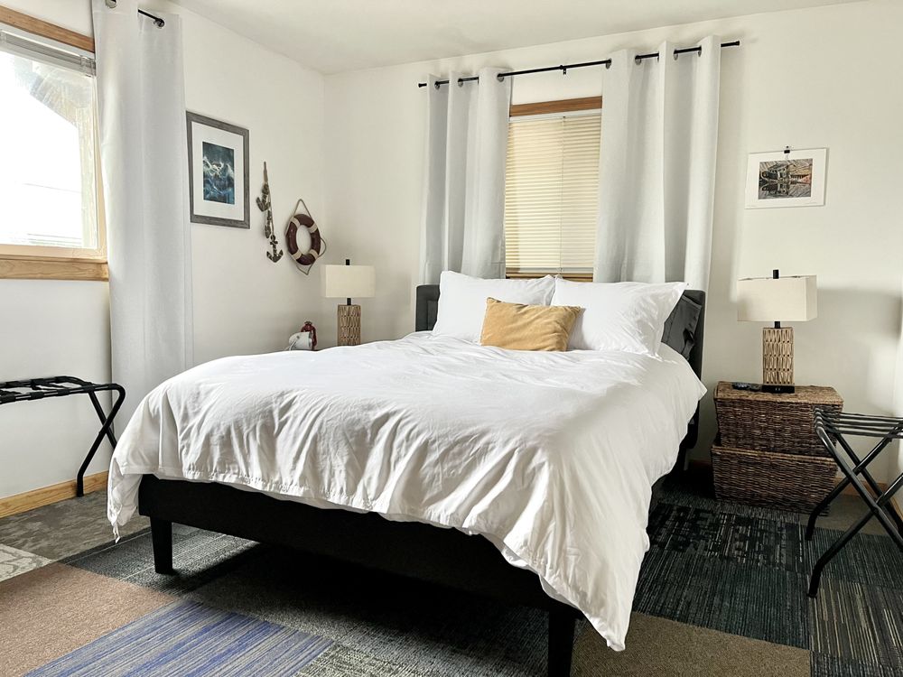 HERRING BAY LODGE Updated September 2024 13 Photos 248 Lipke Ln