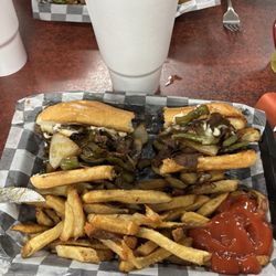 Diamond R Store & Cafe - Philly Cheesesteak
