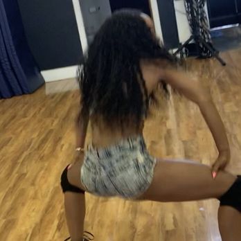 Evolve Dance Studio - The instructor, Shawna - Dance Studios Near Me - Los Angeles, California Evolve Dance Studio - The instructor, Shawna - Dance Studios Near Me - Los Angeles, California