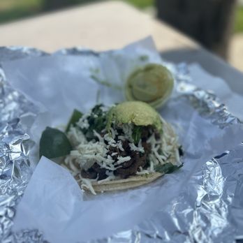 Taqueria Las Pena - a taco in foil - Food Trucks Near Me - Spring, Texas