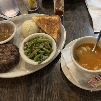 Abel's Diner - Chopped Steak Mashed Potatoes - Diners Near Me - Schertz, Texas Abel's Diner - Chopped Steak Mashed Potatoes - Diners Near Me - Schertz, Texas