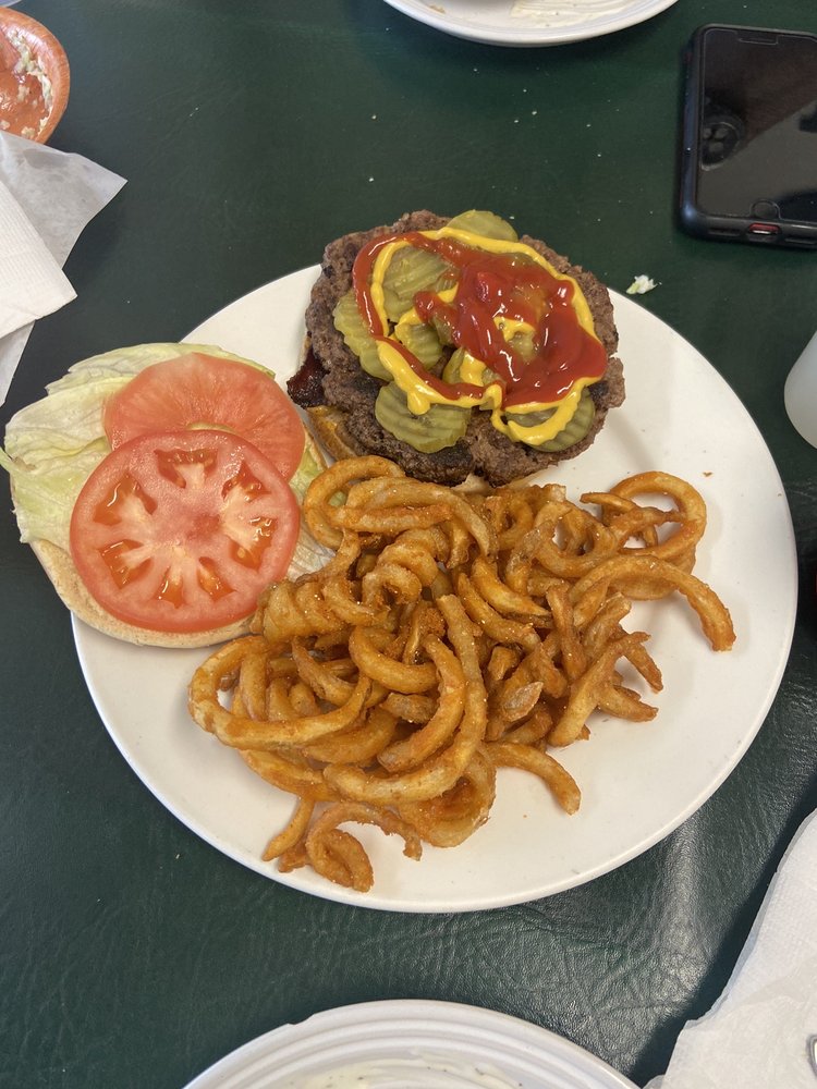 GRIFFIS CAFE Updated April 2024 24 Reviews 955 S Kenansville Rd