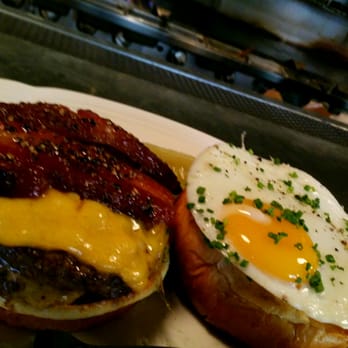 Au Cheval - Single with bacon and egg. Amazing. - Bars Near Me - Chicago, Illinois