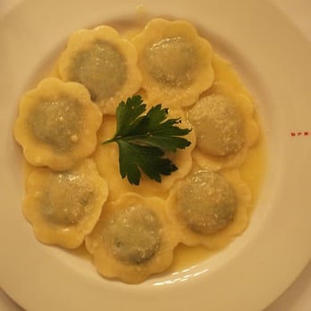 Brenner - A perfect plate of their seasonal spinach ravioli. - Bars Near Me - Munich, BY