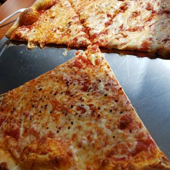Greenhouse Kitchen Cucina Italiana - Pizza Near Me - Brighton, Massachusetts