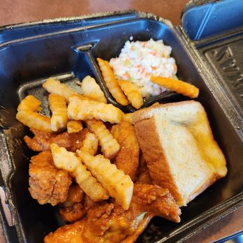 Zaxbys - Chicken Wings Near Me - Kansas City, Kansas Zaxbys - Chicken Wings Near Me - Kansas City, Kansas