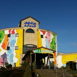 Aqualand - Bunter Eingang
