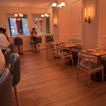 Moon Rabbit - Greeter stated that there were no tables available when we arrived at 5pm and only the bar was open. - Vietnamese Near Me - Washington, DC, District of Columbia