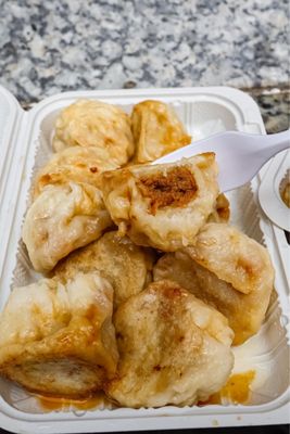 Jin Mei Dumpling by null