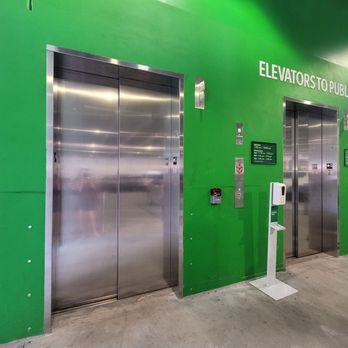 Publix Super Market - Elevators in garage to get up to the Publix on the 3rd floor - Grocery Near Me - Hollywood, Florida Publix Super Market - Elevators in garage to get up to the Publix on the 3rd floor - Grocery Near Me - Hollywood, Florida