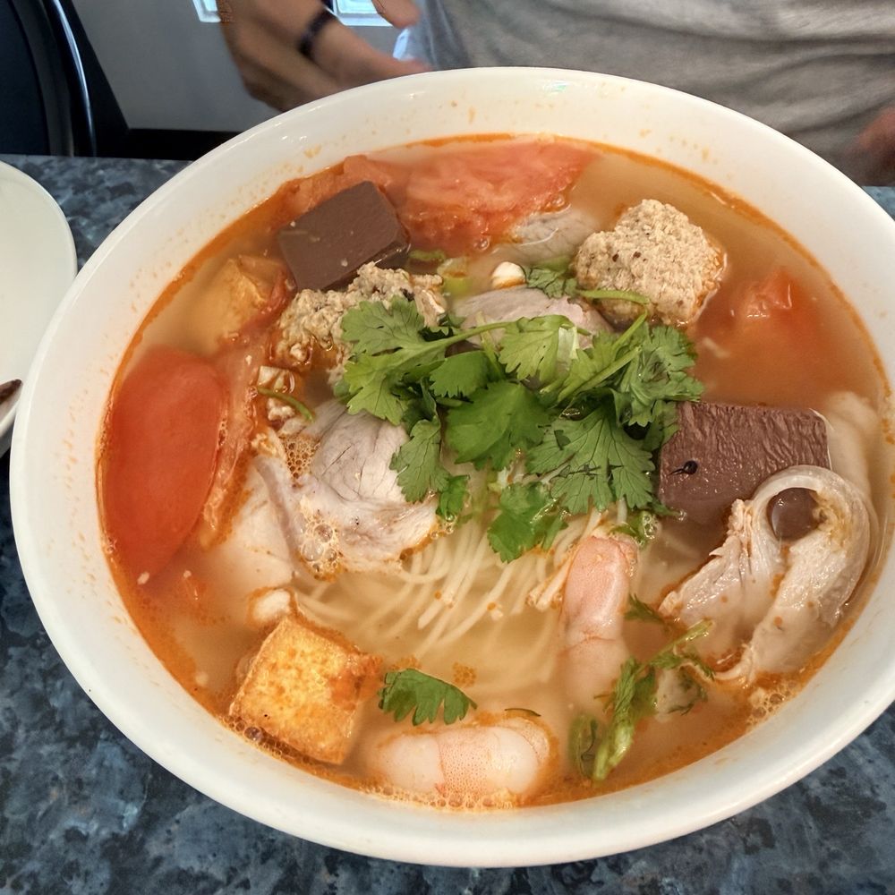 Little Saigon Restaurant - Bun Rieu - Vietnamese Near Me - Winnipeg, Manitoba Little Saigon Restaurant - Bun Rieu - Vietnamese Near Me - Winnipeg, Manitoba