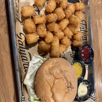 Talyard Brewing - Breweries Near Me - Sugar Land, Texas
