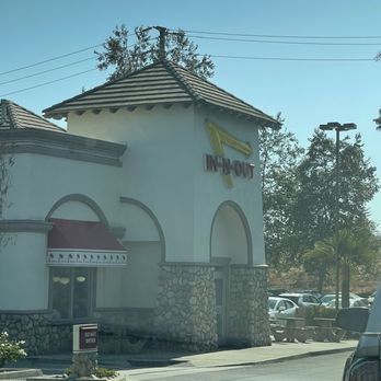 In-N-Out Burger - Fast Food Near Me - Ontario, California