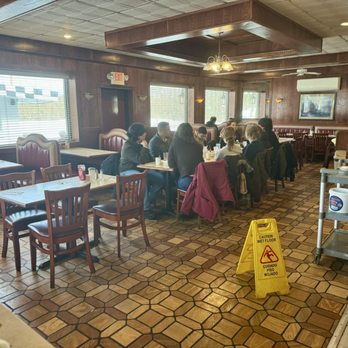 Mountainhome Diner - Interior - Diners Near Me - Mountainhome, Pennsylvania Mountainhome Diner - Interior - Diners Near Me - Mountainhome, Pennsylvania