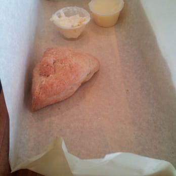 Starling Diner - Their famous scones - New American Near Me - Long Beach, California