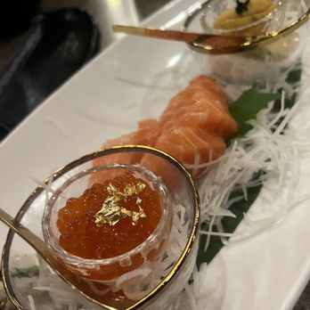 Kotobuki Japanese Restaurant - Salmon Roe, Salmon Sashimi, Sea Urchin - Japanese Near Me - Sylvania, Ohio