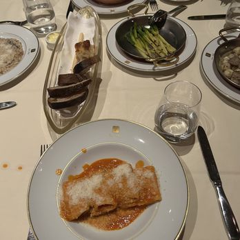 Fasano Restaurant New York - Risotto, truffle Gnocchi, tomato pasta, bread for the table, grilled asparagus - Italian Near Me - New York, New York Fasano Restaurant New York - Risotto, truffle Gnocchi, tomato pasta, bread for the table, grilled asparagus - Italian Near Me - New York, New York